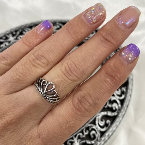 a Anillo liso corona hindu